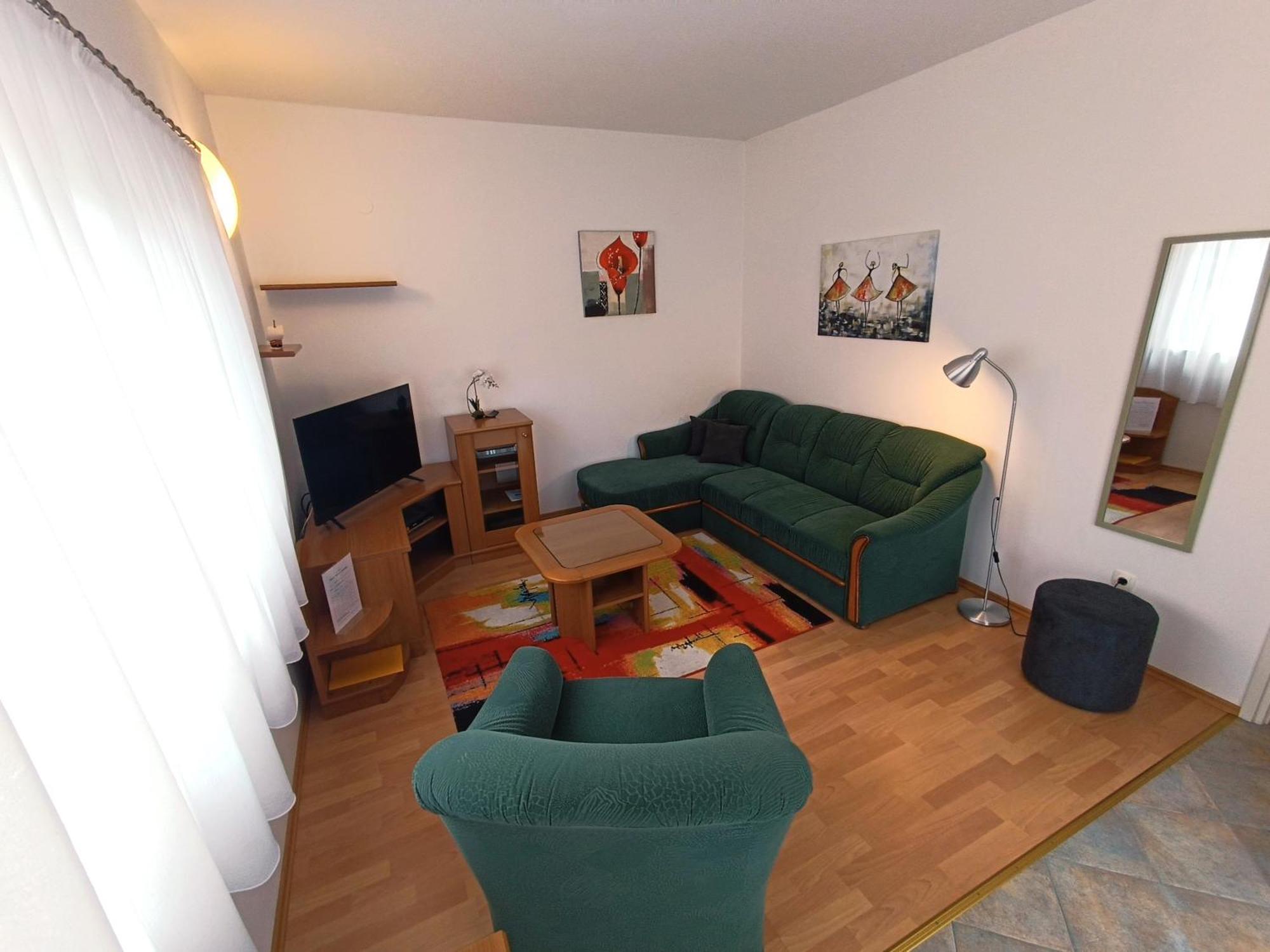Apartments Lupus Водице Екстериор снимка